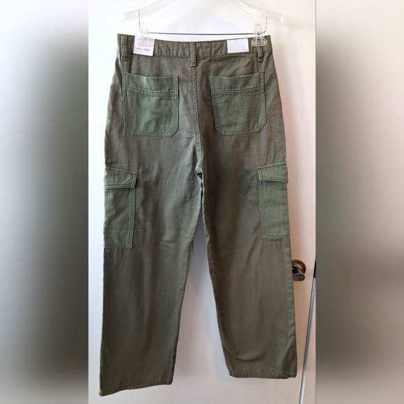 NWT - Flying Angel High Rise Green Cargo (Women's Size 11/30) - Picture 3 of 5